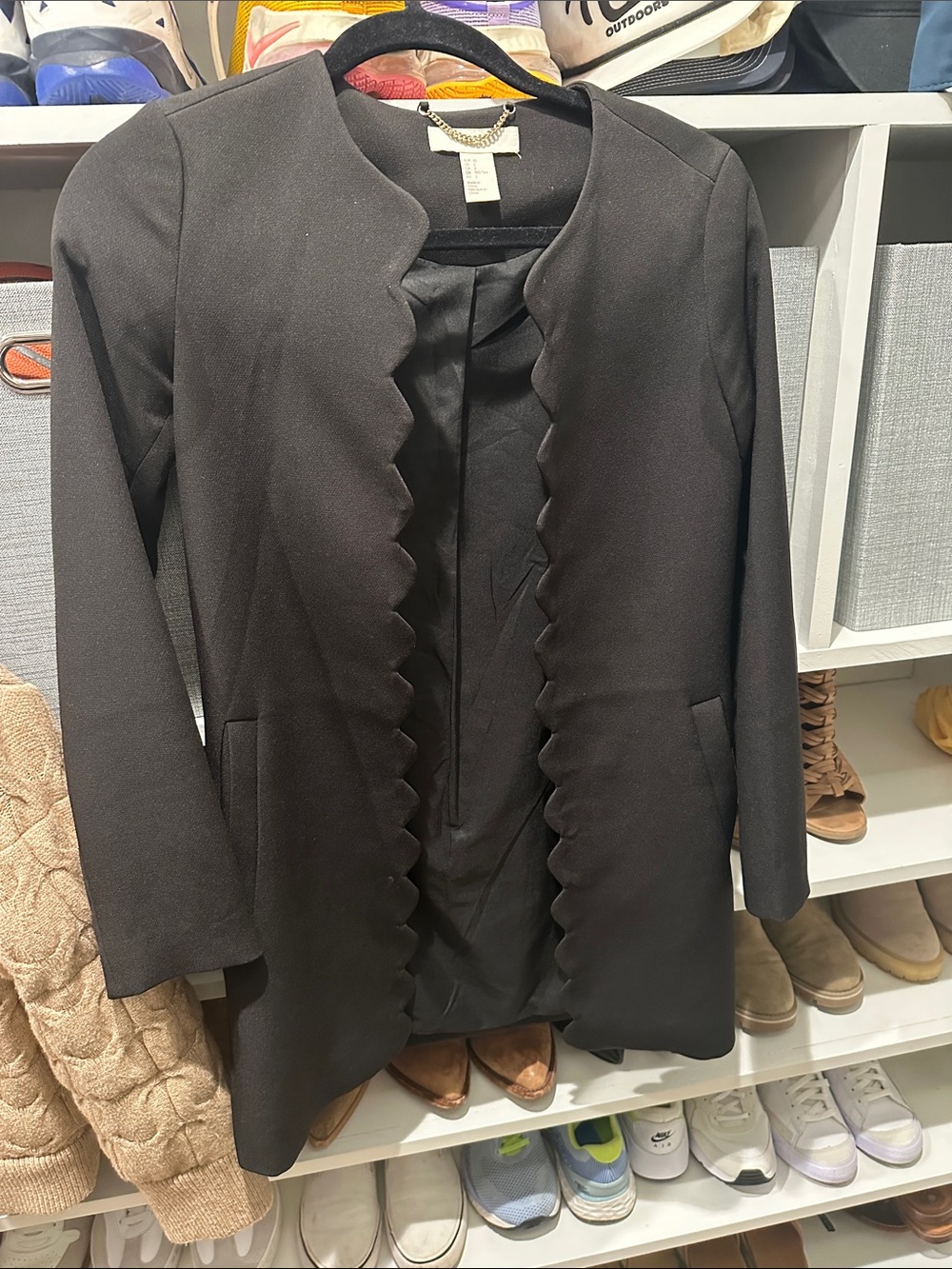H&M Black Scallop-Edge Open Front Blazer Jacket
